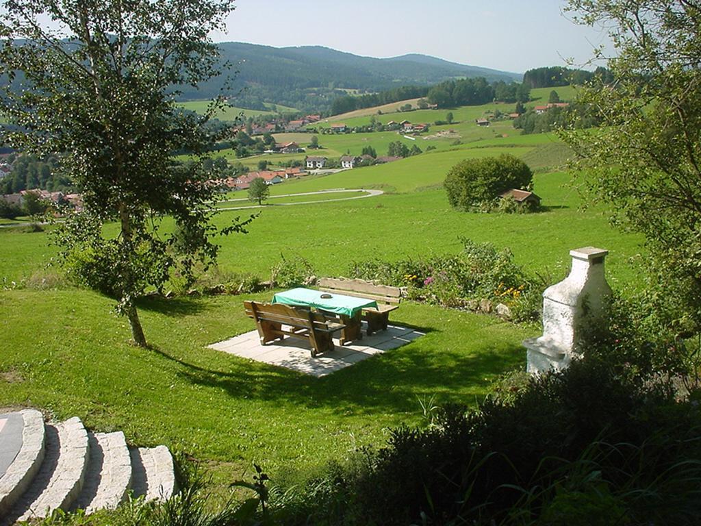 Wellness Ferienwohnungen Zellertalblick Drachselsried Exteriör bild