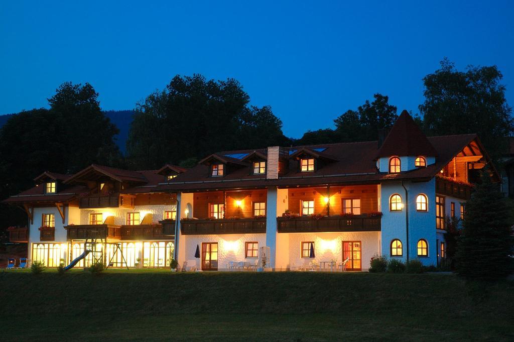 Wellness Ferienwohnungen Zellertalblick Drachselsried Exteriör bild