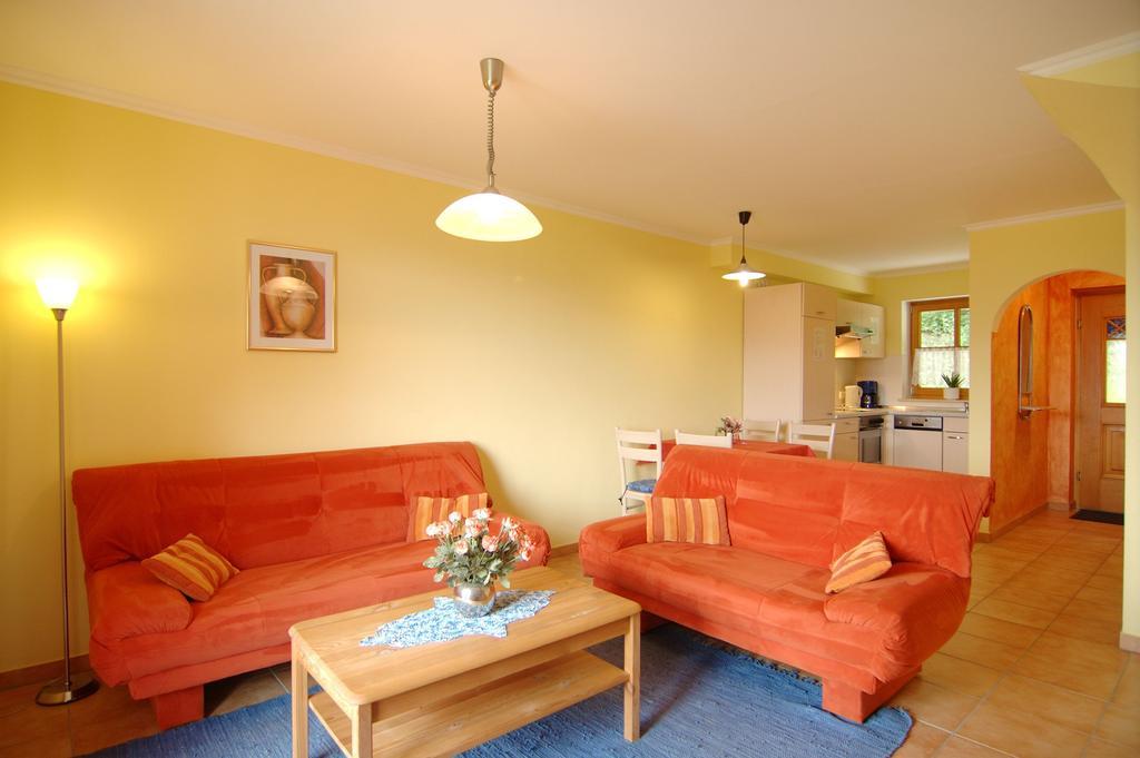 Wellness Ferienwohnungen Zellertalblick Drachselsried Rum bild